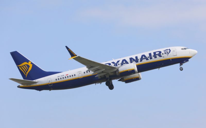 Ryanair Dublin airport 2023 . rollingnews