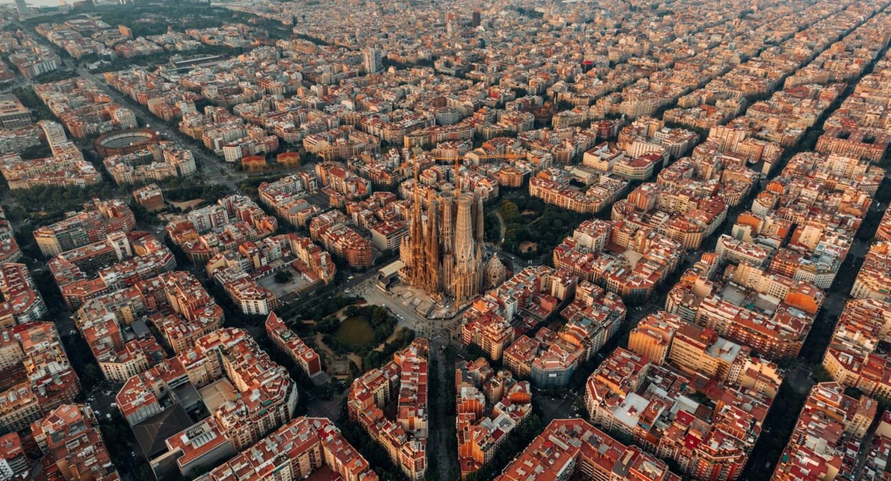 barcelona architecture city guide 30 buildings and places from gaudi to today 34