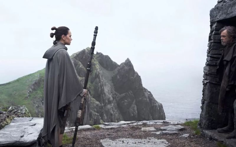 MI Star Wars Skellig